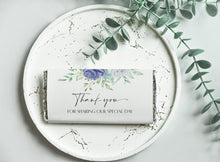 Load image into Gallery viewer, Blue Flowers Wedding Chocolate Bars
