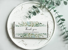 Load image into Gallery viewer, Green Leaves Wedding Chocolate Bars
